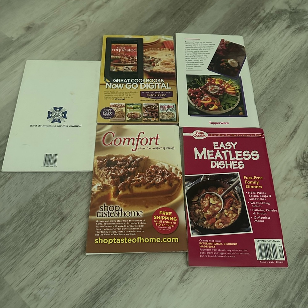 Kitchen Cookbook bundle - Picture 5 of 6